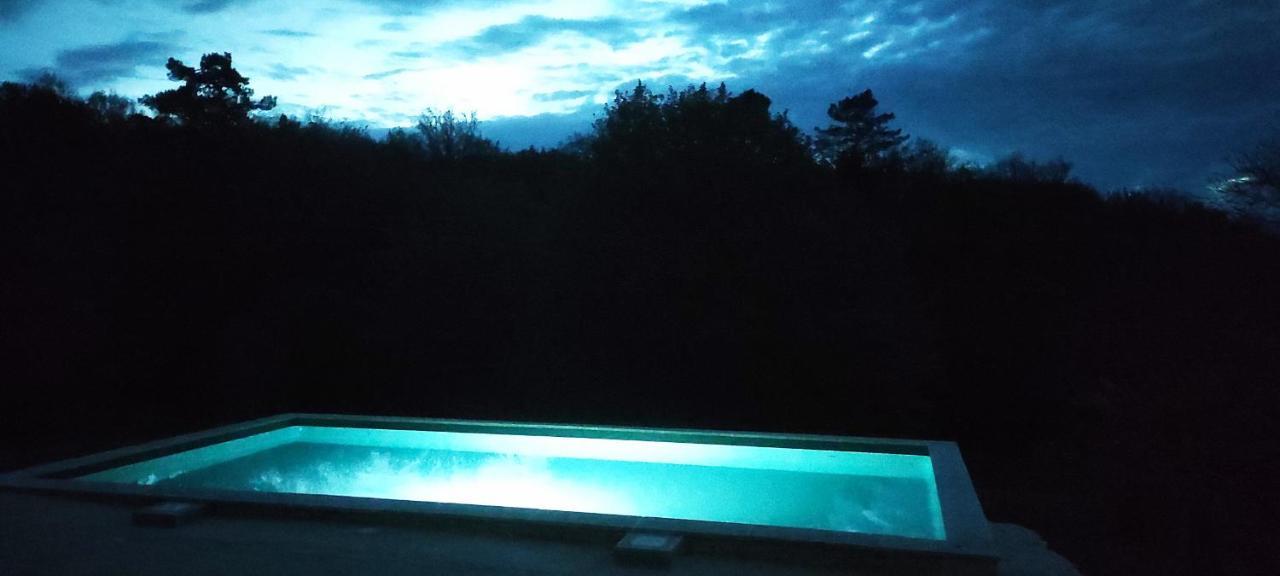Le Four à Pain, Gîte avec piscine et SPA proche Sarlat Marquay Extérieur photo