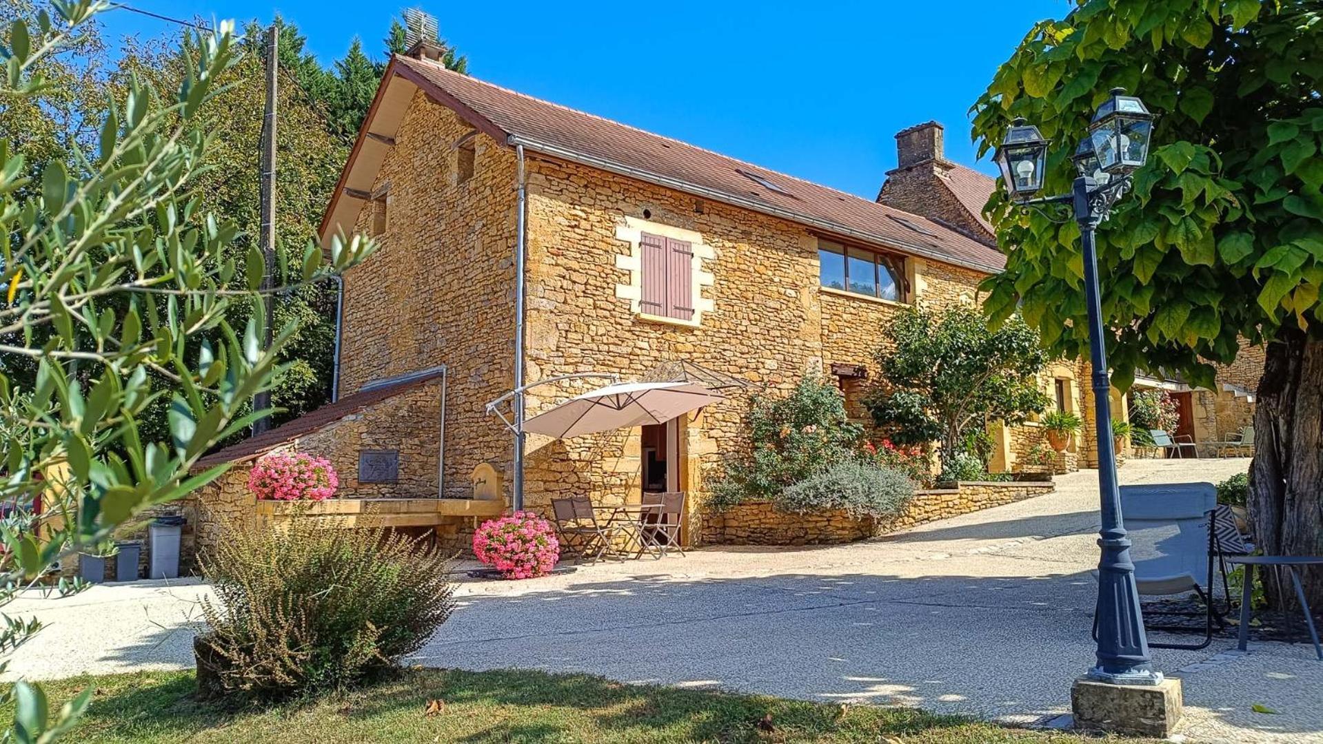 Le Four à Pain, Gîte avec piscine et SPA proche Sarlat Marquay Extérieur photo